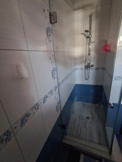 Apartament cu 2 camere decomandat în Lazaret