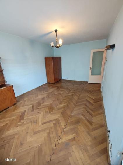 Apartament cu 2 camere decomandat în Cetate