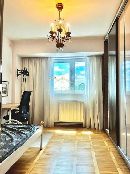 Apartament cu 4 camere decomandat, mobilat în 13 Septembrie