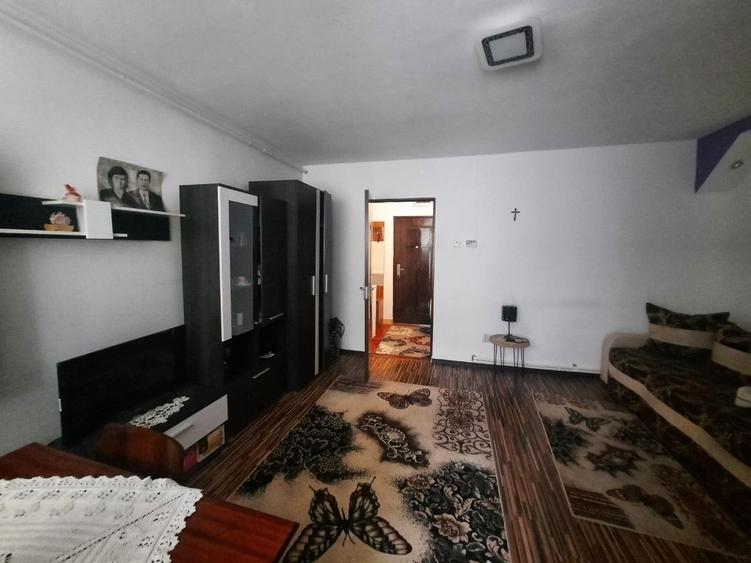 Garsonieră semidecomandată în Dărmănești
