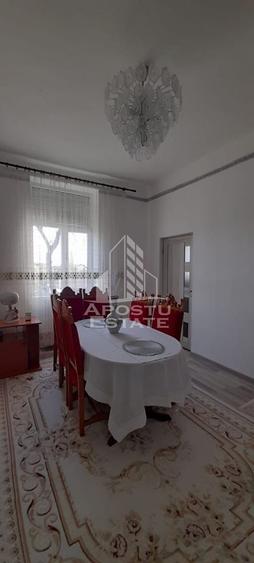 Apartament cu 2 camere nedecomandat în Ronaț