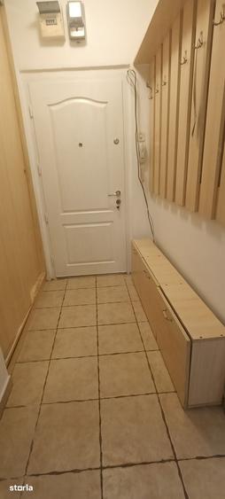 Apartament cu 2 camere semidecomandat în Grivița
