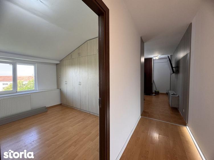 Apartament cu 2 camere decomandat în Freidorf