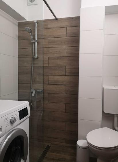 Apartament cu 3 camere decomandat în Ultracentral
