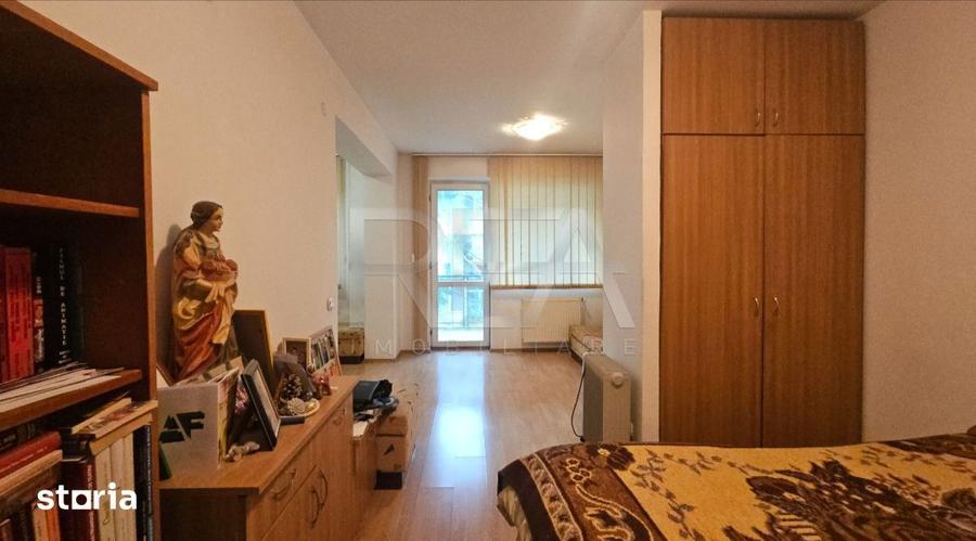 Garsonieră decomandată, mobilată în Valea Ialomiței