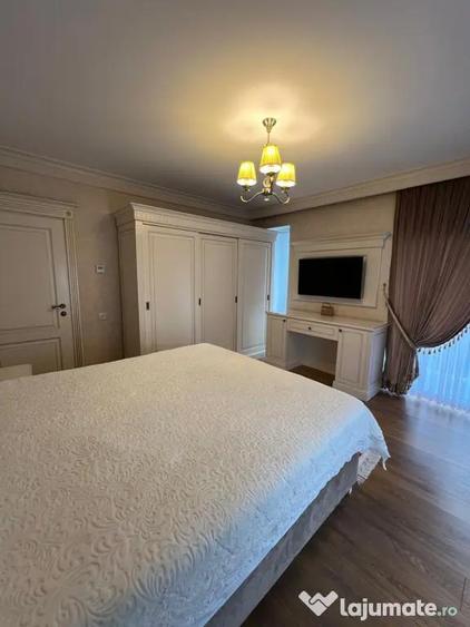Casă cu 4 camere în Sânpetru
