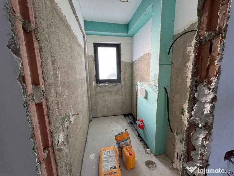 Apartament cu 3 camere decomandat în Aviației
