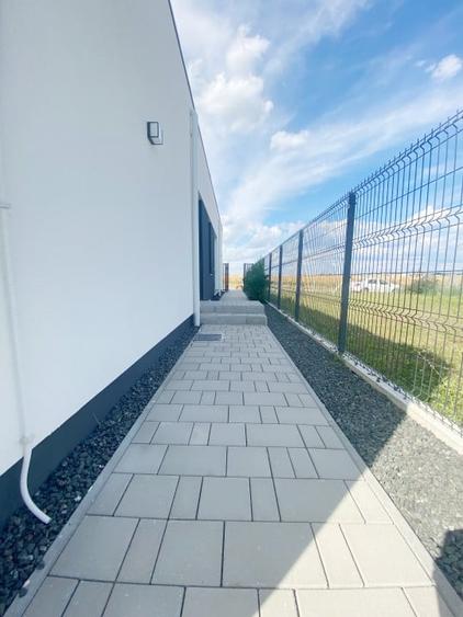 Duplex cu 3 camere cu Teren 300 Mp în Dumbrăvița