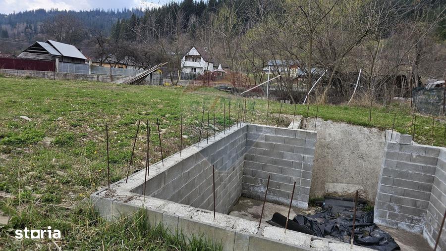 Teren de 1520 mp, în Hangu