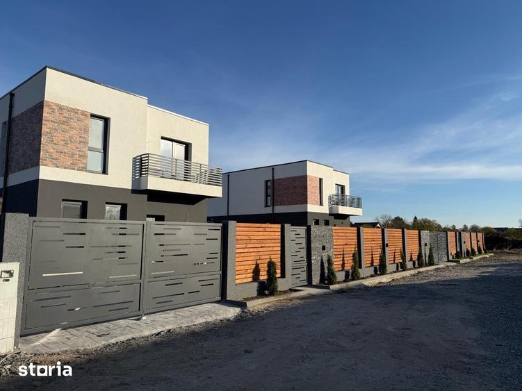 Casă cu 4 camere cu Teren 443 Mp în Balotești