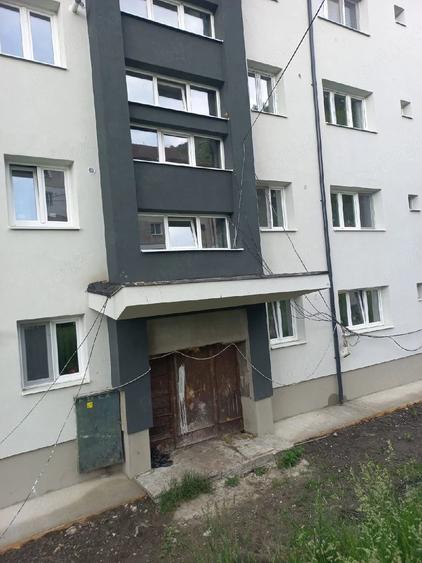 Apartament cu 2 camere nedecomandat în Central