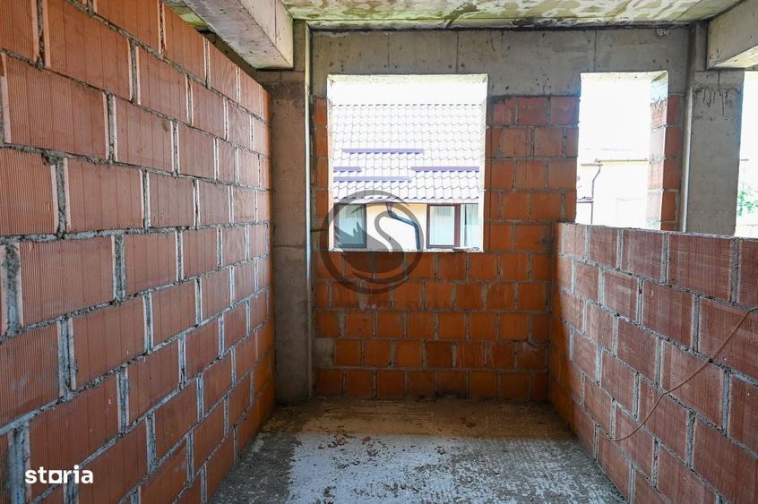 Casă cu 4 camere în Central