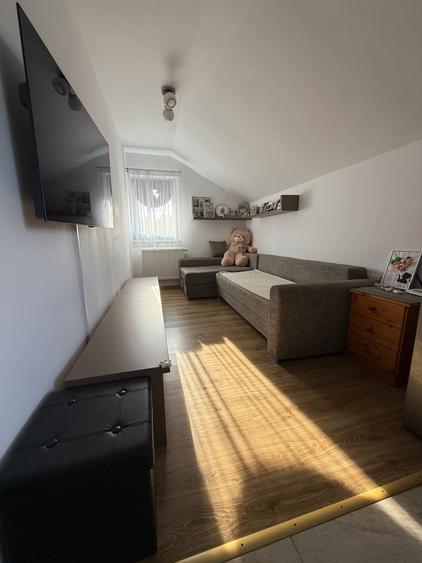 Apartament cu 2 camere decomandat în Exterior Vest