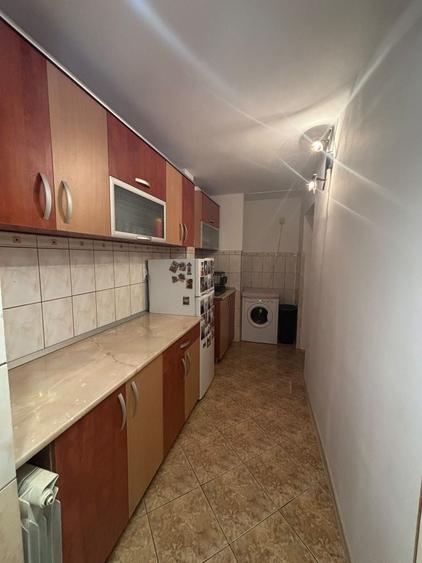 Garsonieră decomandată în Exterior Vest