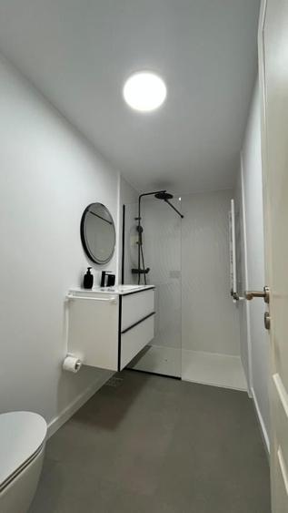 Apartament cu 2 camere decomandat, mobilat în Brâncoveanu