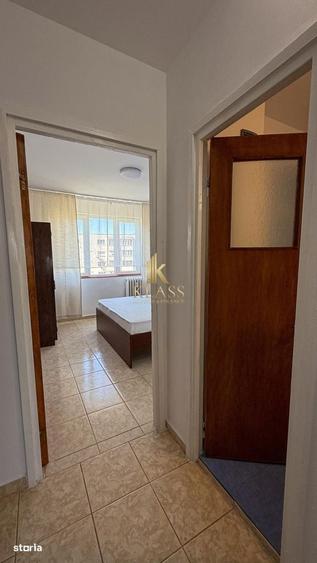 Apartament cu 3 camere în Dristor