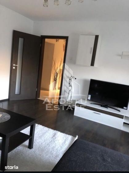 Apartament cu 3 camere în Dumbrăvița