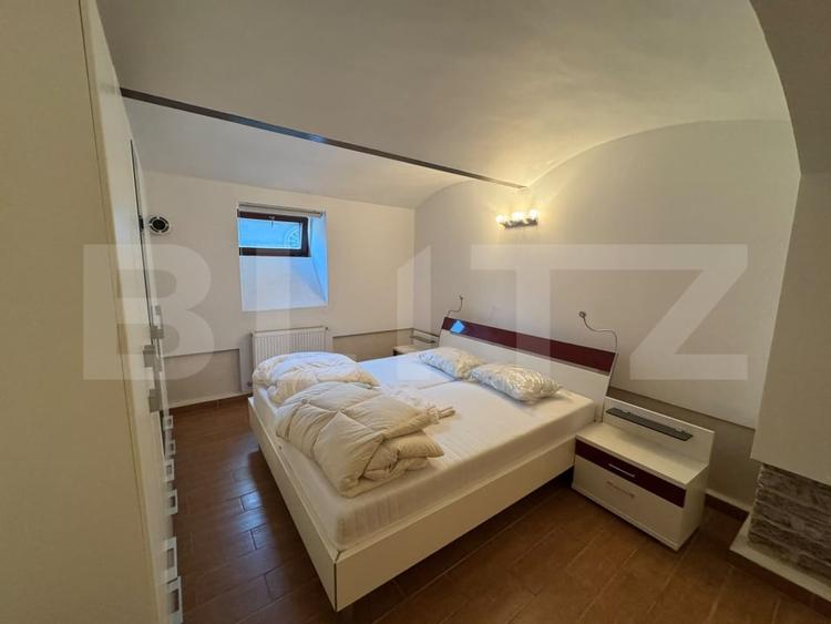 Apartament cu 3 camere semidecomandat, mobilat în Iosefin
