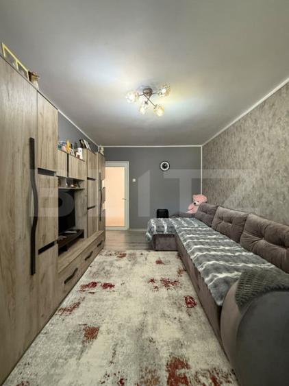 Apartament cu 2 camere decomandat în Micro 13