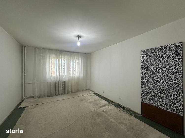 Apartament cu 2 camere decomandat în Vest