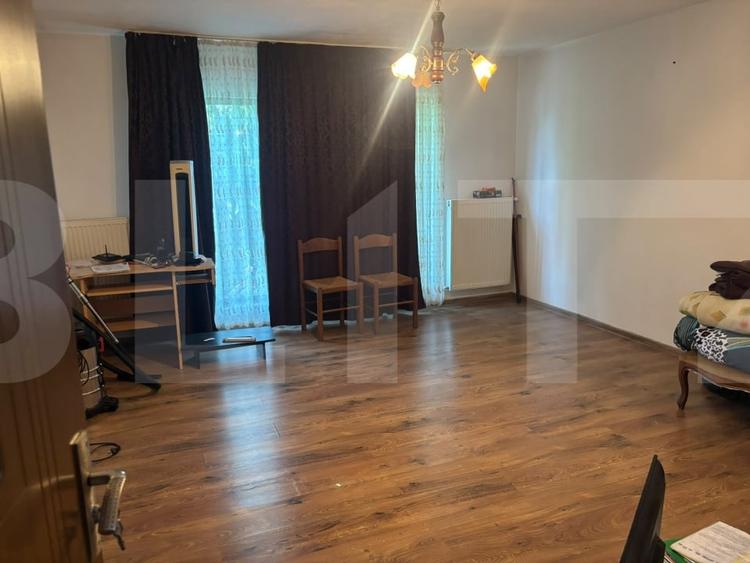 Casă individuală cu 4 camere cu Teren 508 Mp în Exterior Vest