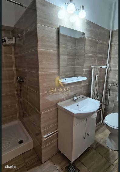 Apartament cu 4 camere decomandat în Kiseleff