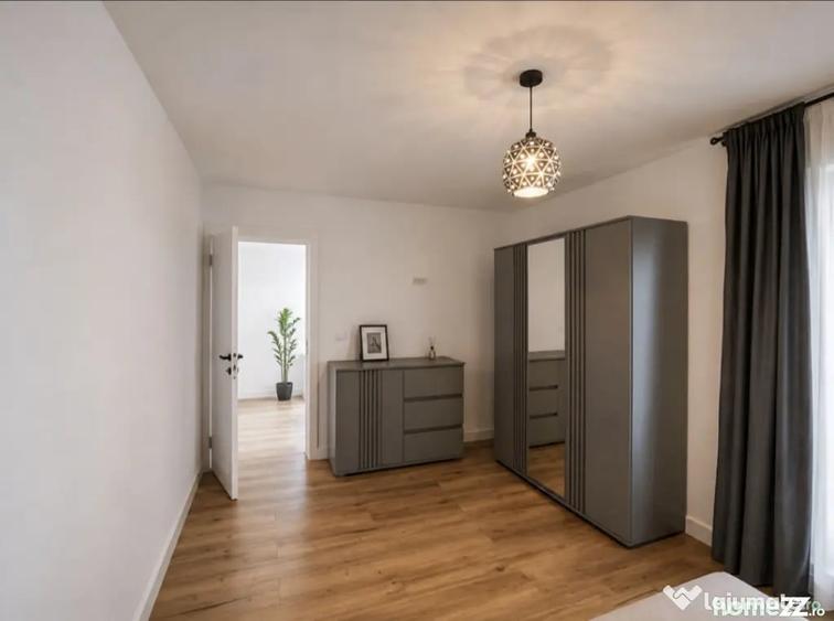 Casă cu 4 camere cu Teren 200 Mp în Central