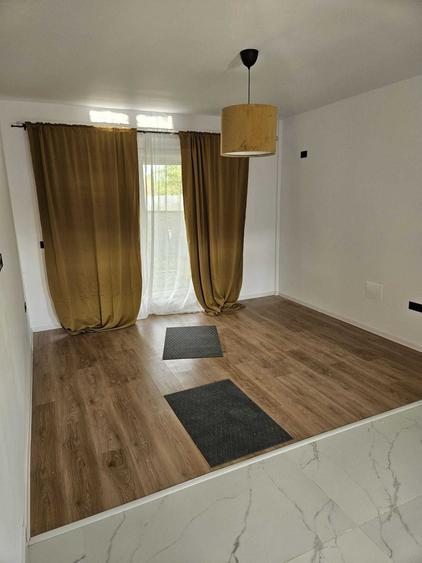 Apartament cu 3 camere decomandat în Prelungirea Ghencea