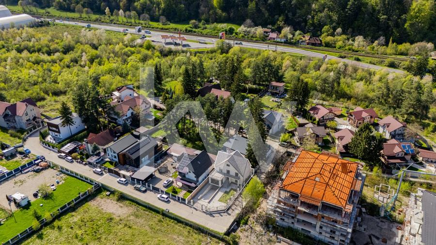 Casă individuală cu 4 camere cu Canalizare în Bunloc