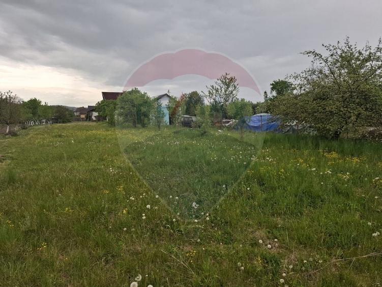 Teren Construcții intravilan de 1816 mp, în Central