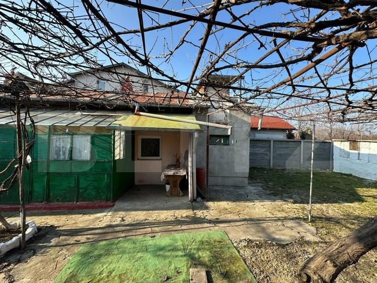 Casă cu Teren 350 Mp în Central