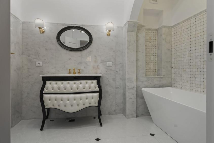 Casă cu 6 camere cu Canalizare în Herăstrău