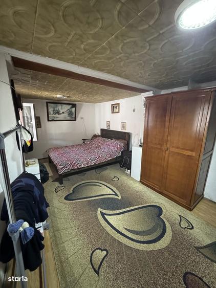 Casă cu 5 camere cu Teren 684 Mp în Bucovăț