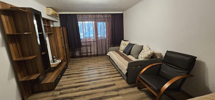 Apartament cu 2 camere decomandat în Exterior Vest