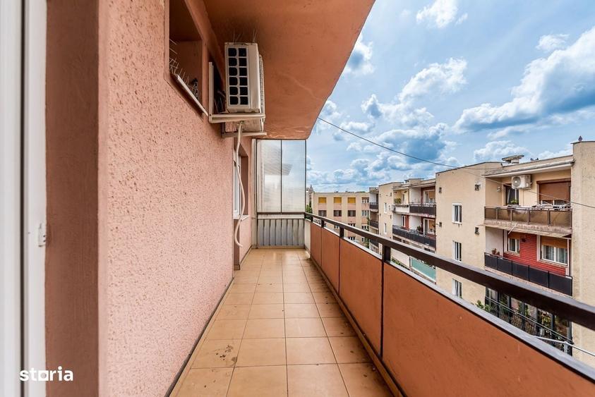 Apartament cu 2 camere decomandat în Central