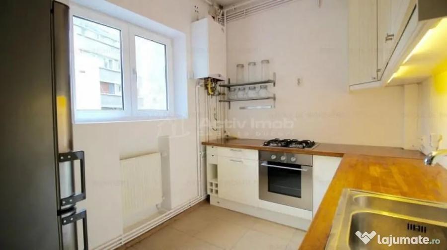Apartament cu 3 camere decomandat în Cișmigiu