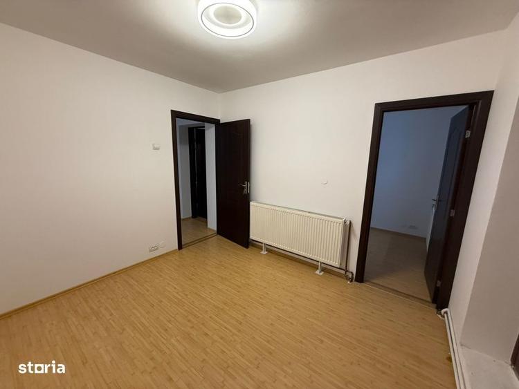 Casă cu 4 camere cu Teren 261 Mp în Rovine