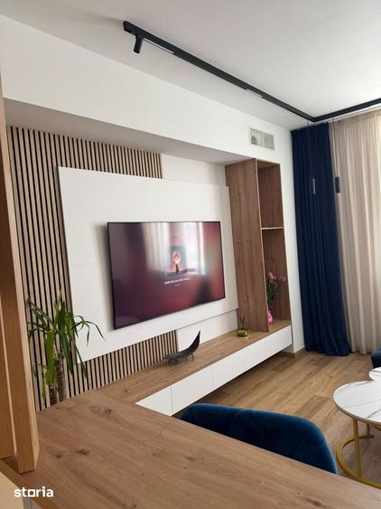 Apartament cu 2 camere decomandat în Vitan