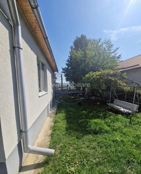 Casa de vanzare la 10 km de Beclean teren 1.600 mp