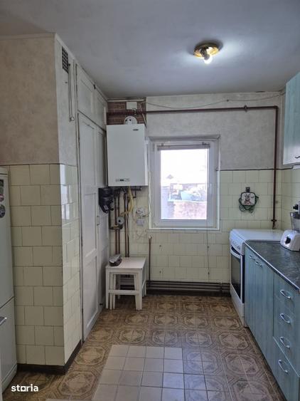 Apartament cu 4 camere decomandat în Malul Mureșului