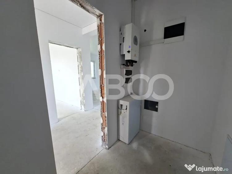 Casă cu 3 camere cu Teren 479 Mp în Cristian