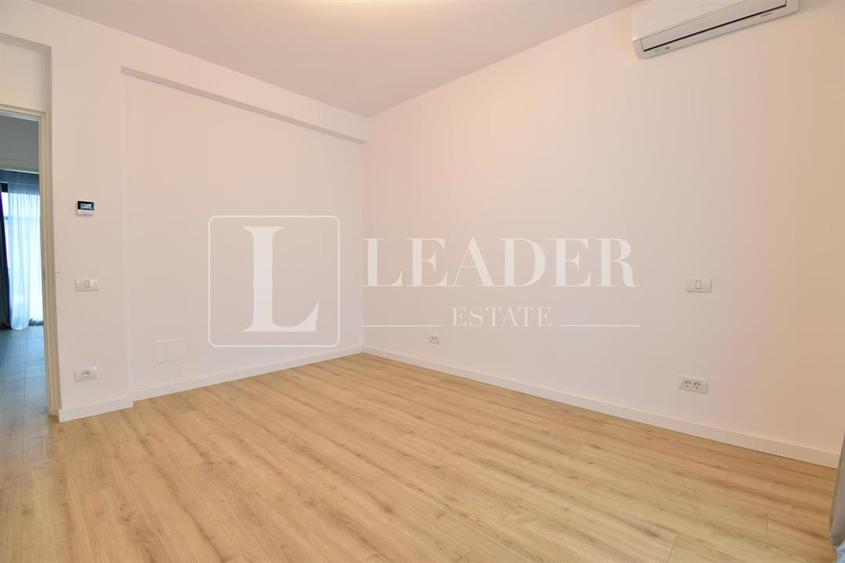 Duplex cu 5 camere cu Teren 250 Mp în Central