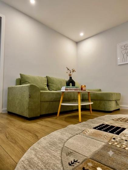 Apartament cu 2 camere semidecomandat în Micro 5