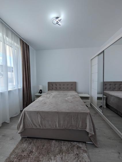 Apartament cu 2 camere semidecomandat în Florești