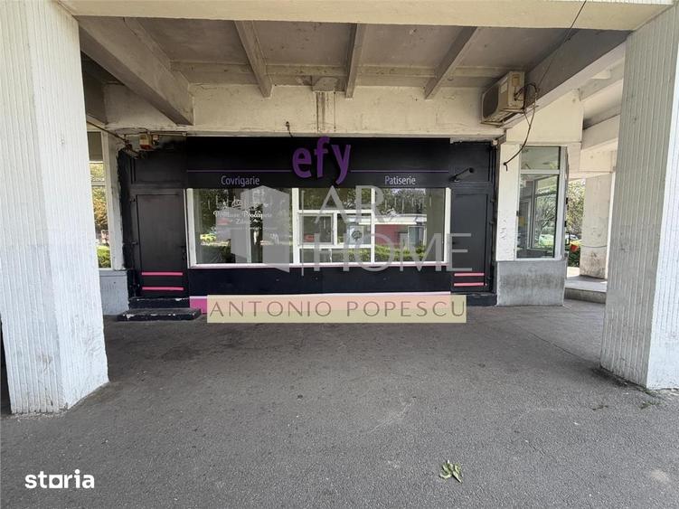 Spațiu comercial, de 54 mp, în Central