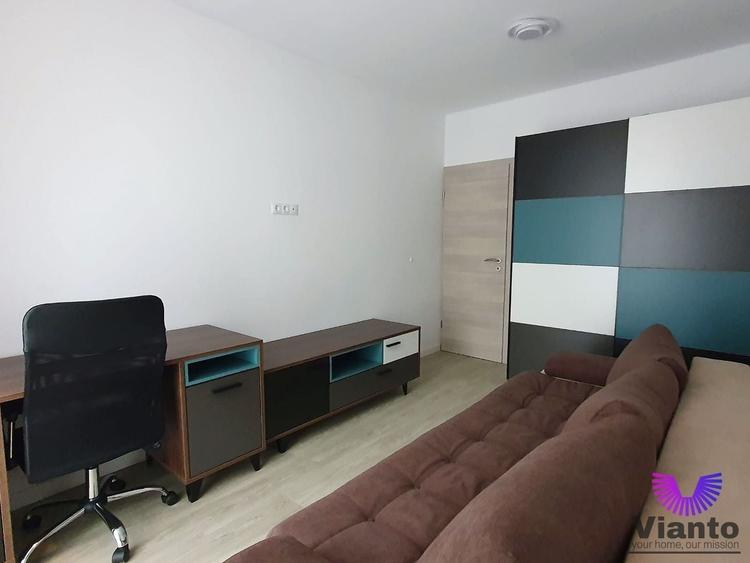 Apartament cu 3 camere decomandat, mobilat în Șelimbăr