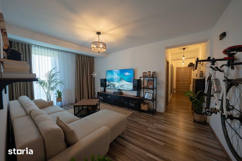 Apartament cu 3 camere decomandat în Cetate
