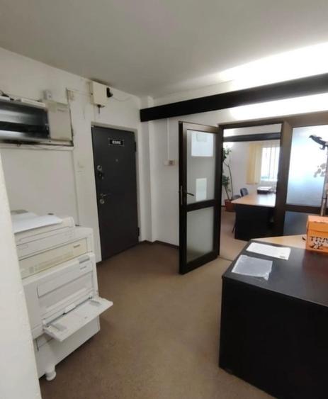 Apartament cu 4 camere decomandat în Păcurari