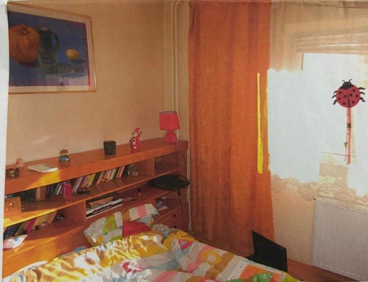 Apartament cu 3 camere decomandat în Calea București