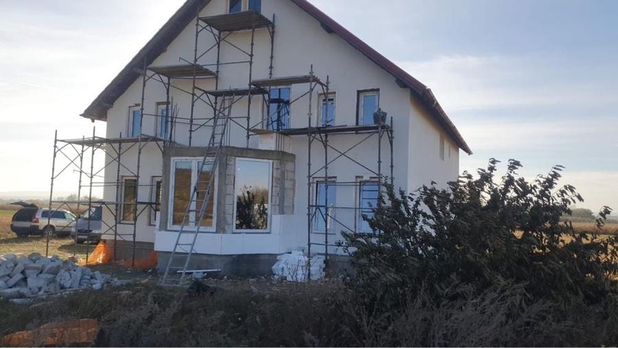 Casă cu 4 camere în Icușeni